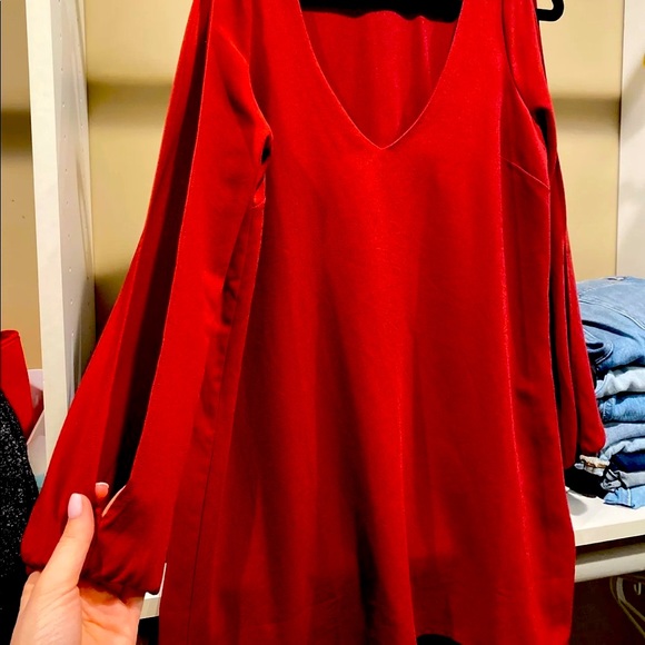 Tobi Open Sleeve Red Mini Dress - Picture 5 of 5